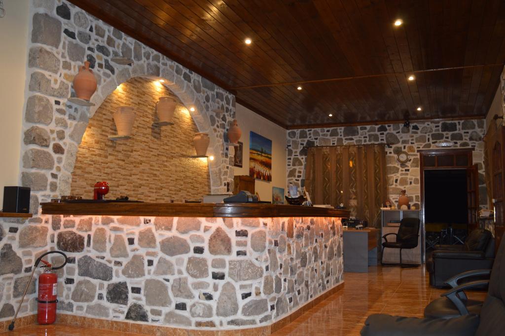Mandrákion 罗曼特佐旅馆酒店 外观 照片