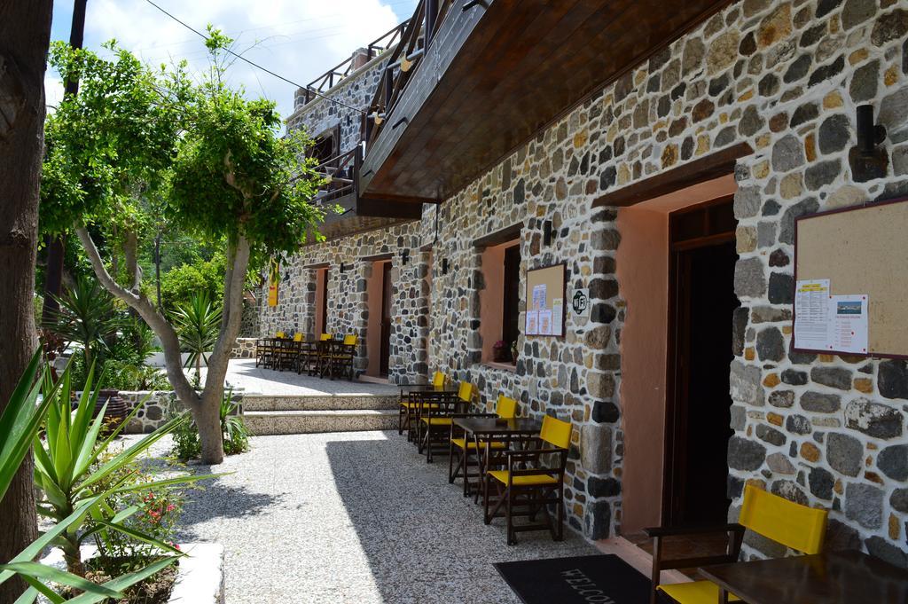 Mandrákion 罗曼特佐旅馆酒店 外观 照片