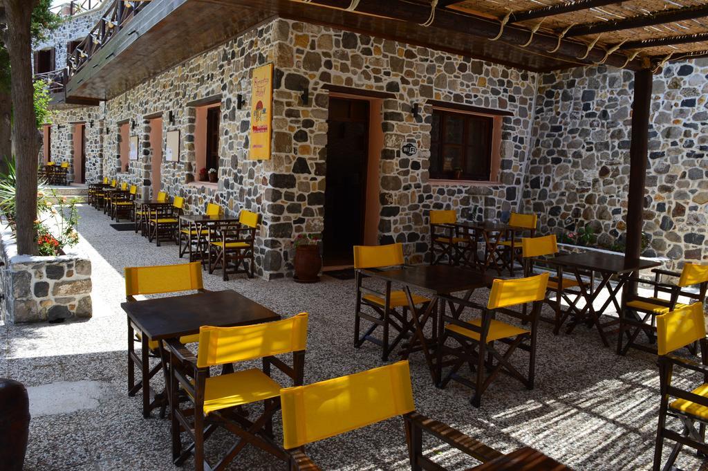 Mandrákion 罗曼特佐旅馆酒店 外观 照片